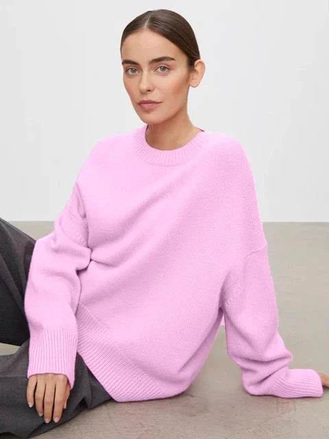 Tijdloze stijl dames kasjmier trui. Elegante pullover, een luxe basic voor elke wintergarderobe.
