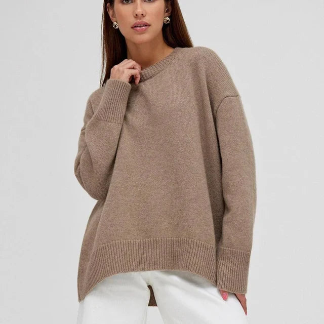 Close-up van zachte kasjmier textuur van de dames trui. Voel de luxe en warmte van deze pullover.
