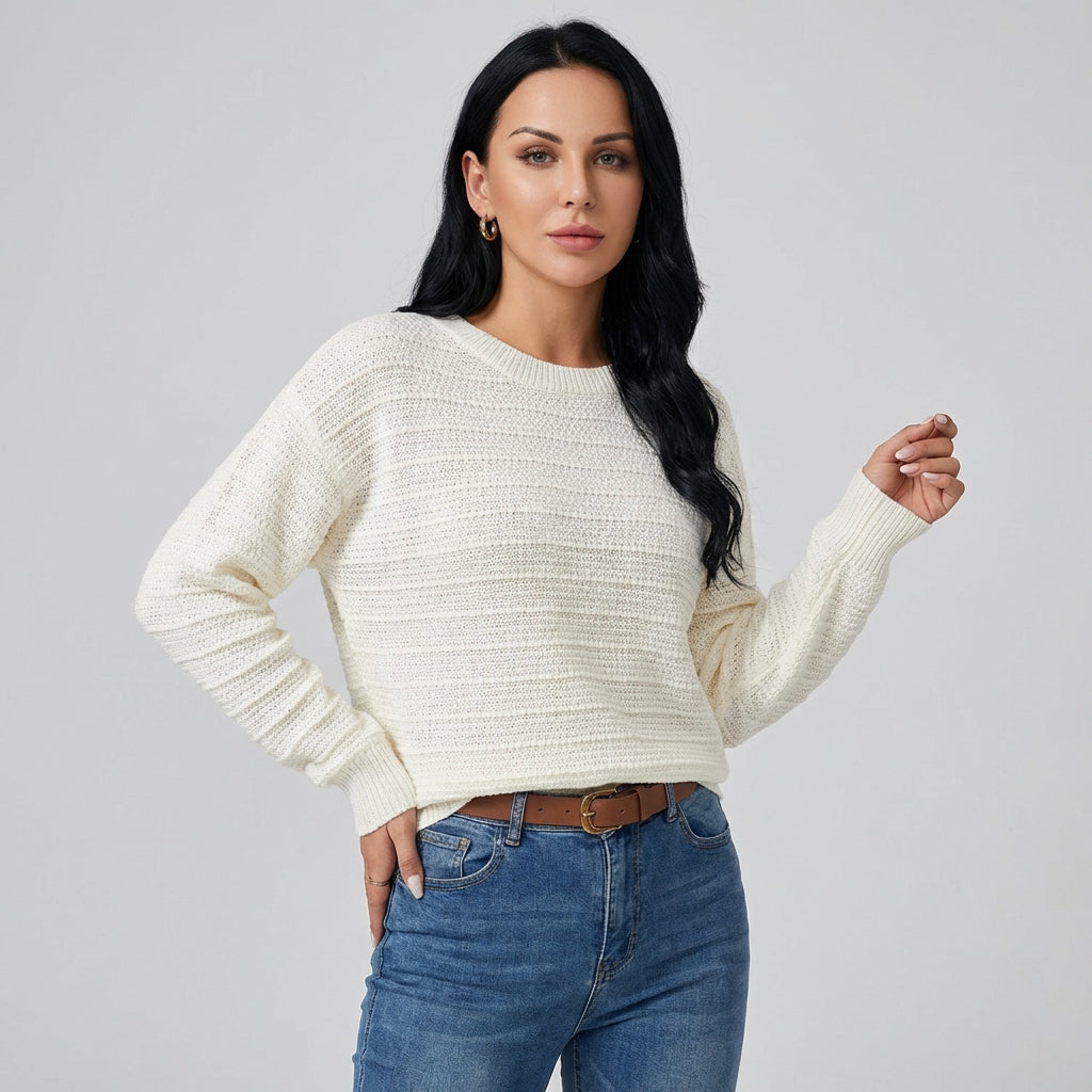 Elegante dames pullover trui met ronde hals, lange mouwen en chic strikdetail op de rug, ideaal voor casual mode.