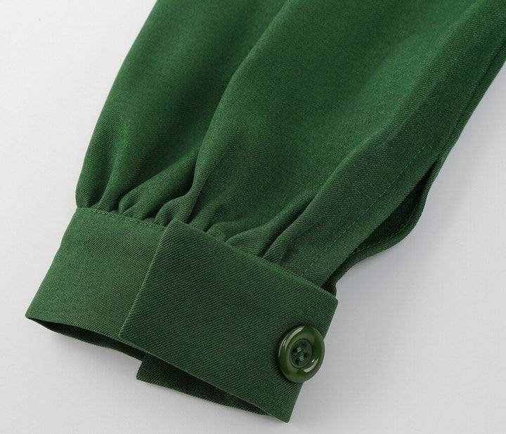 Damesmode V-hals jurk met lange mouwen, verkrijgbaar in diverse kleuren. Elegante herfst/winter essentials.