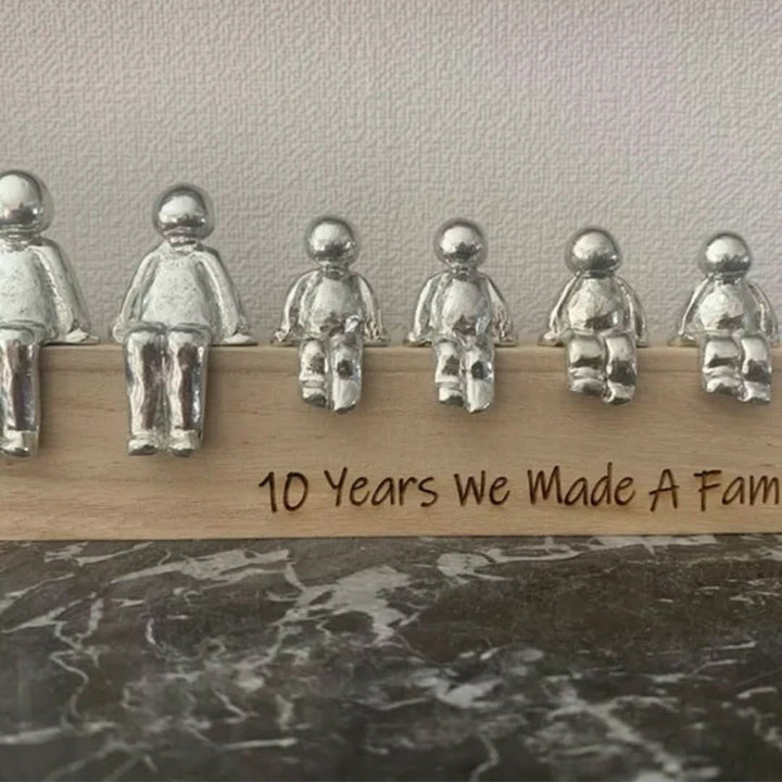 Decoratief familie aandenken, sculptuur van kunsthars voor een blijvende familieliefde.