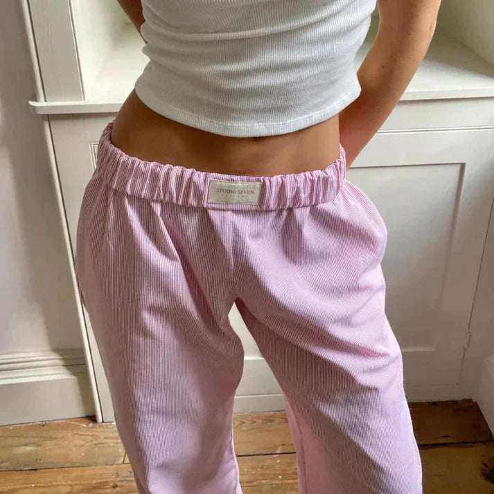 Elegante, vloeiende linnen broek voor dames, ademend en comfortabel, ideaal voor zowel casual als formele gelegenheden.