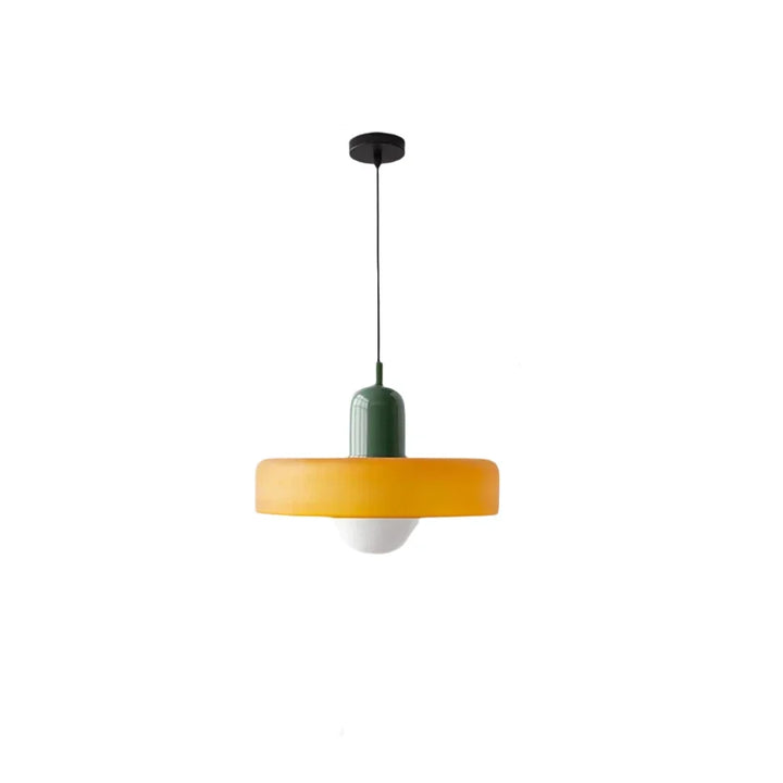 Chique glazen hanglamp; voegt een moderne en elegante uitstraling toe aan interieur.