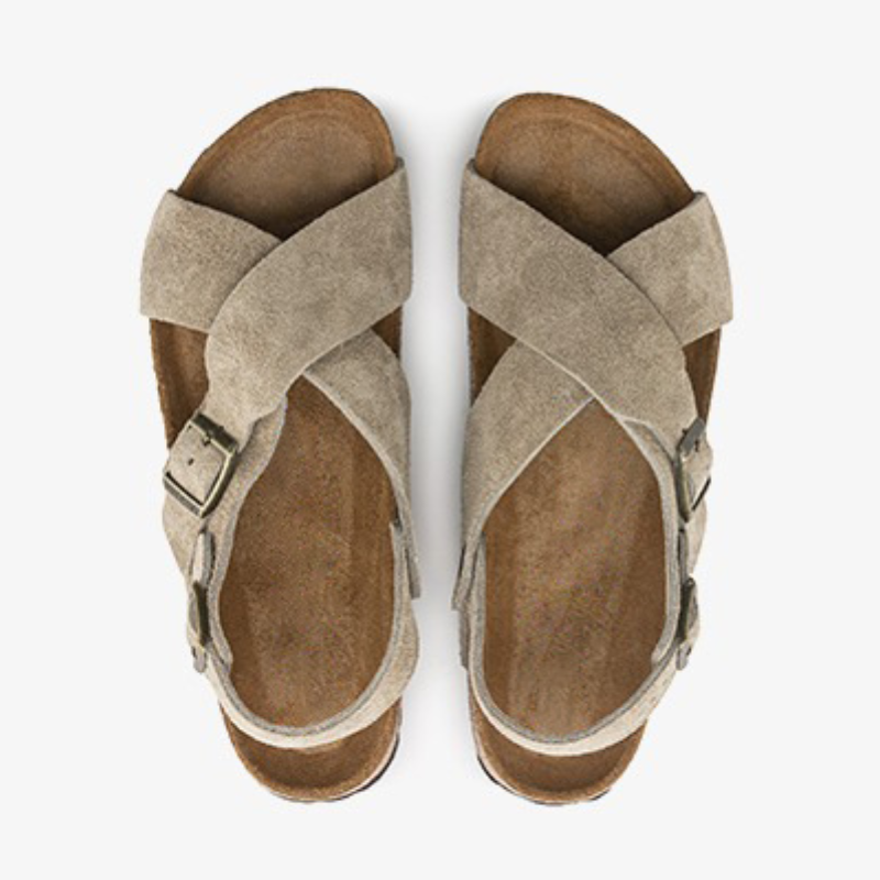 Elegante grijze suède kruisband sandalen voor dames, ideaal voor comfort en stijl bij elke gelegenheid.