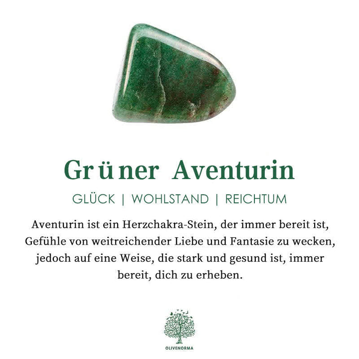 "Elegante Halskette mit Kreuz aus natürlichen Edelsteinen, spiritualer Schmuck symbolisiert Stärke und Schutz."