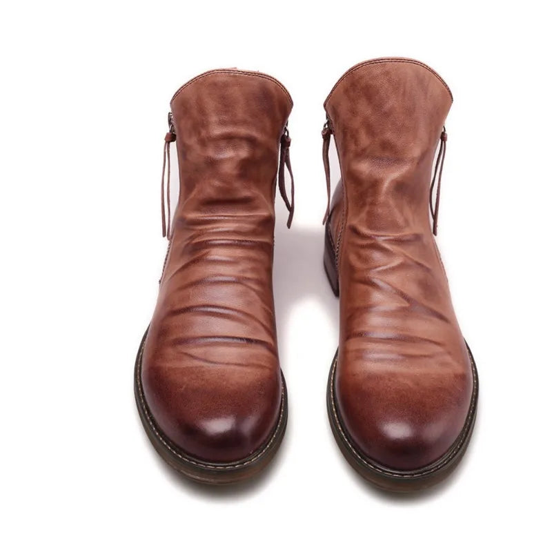 Elegante heren Chelsea laarzen van bruin en grijs leer met ritssluiting en antislip rubberen zool.