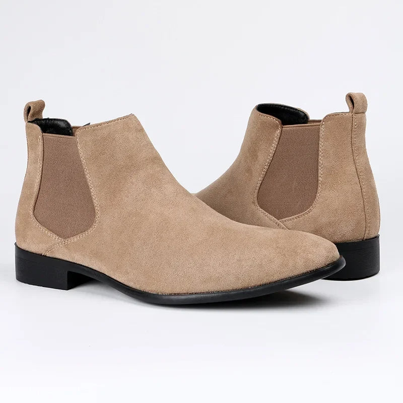 Elegante heren Chelsea laarzen met elastische zijkanten en treklus, bruin en stijlvol, perfect voor elke gelegenheid.