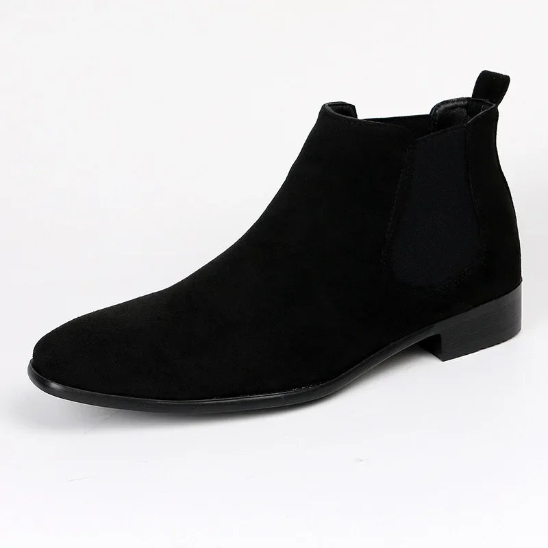 Elegante heren Chelsea laarzen met elastische zijkanten en treklus, bruin en stijlvol, perfect voor elke gelegenheid.