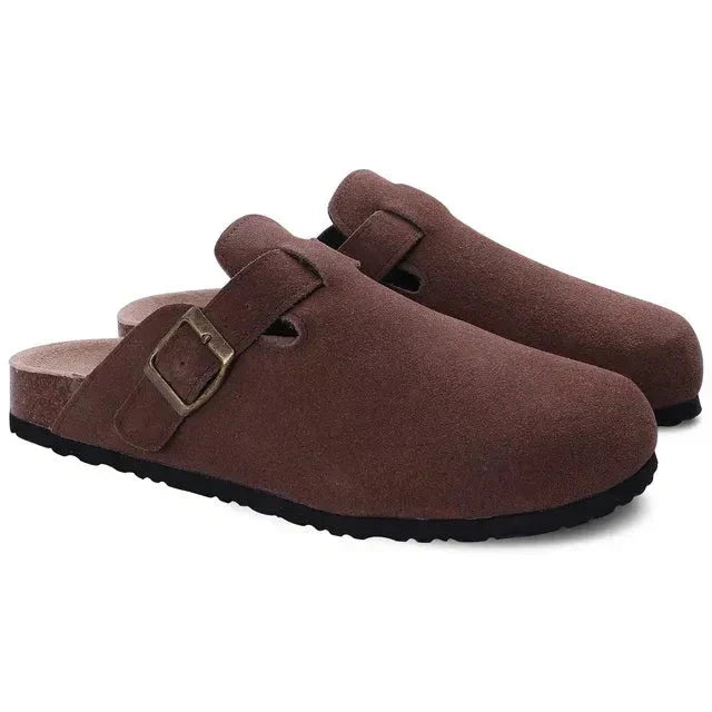 Stijlvolle suède loafers voor heren, zacht suède, klassiek design, comfortabel, ideaal voor de veeleisende heer