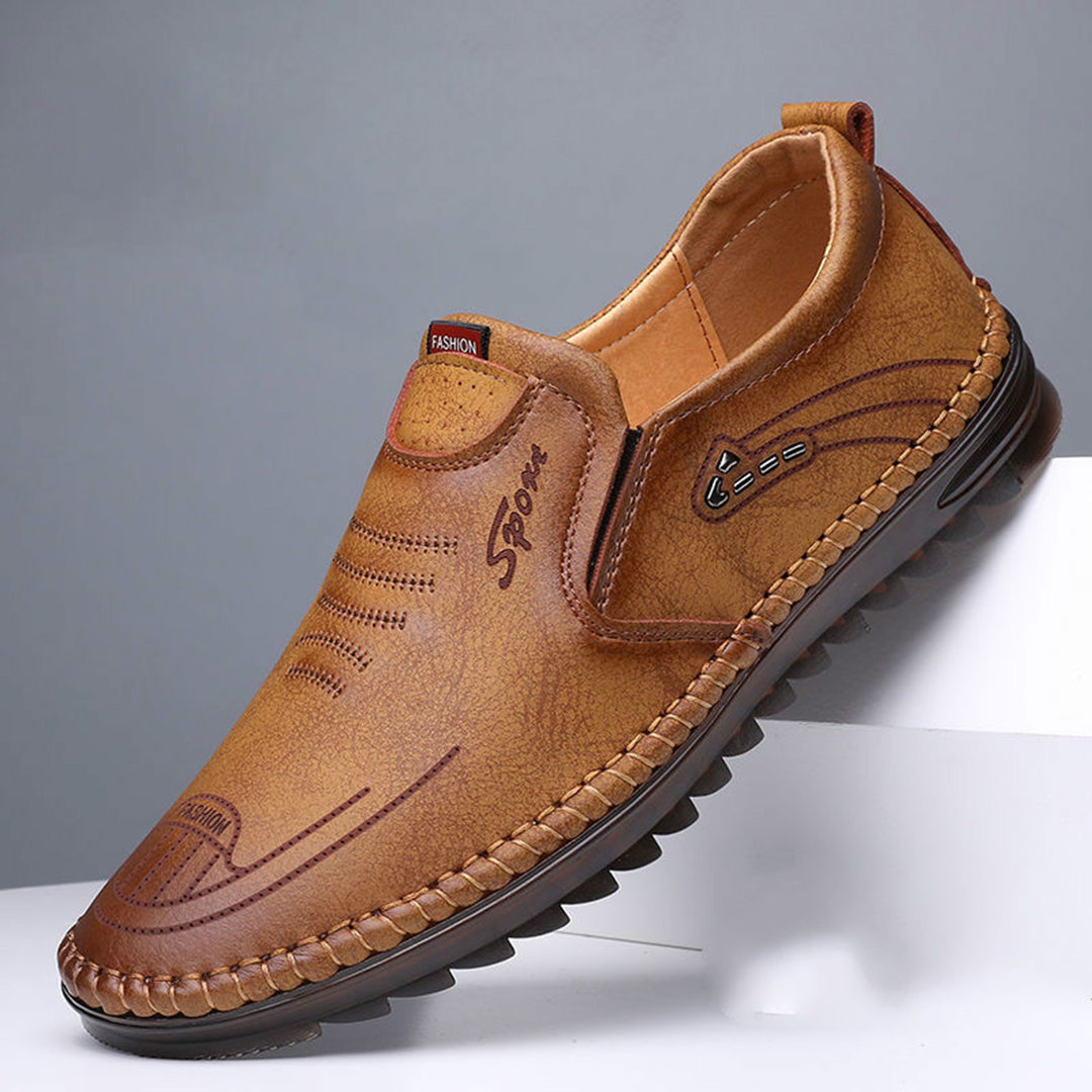 Stijlvolle kaki leren herenschoenen met stevige rubberen zool, ideaal voor herfst en winter, biedt comfort en stijl.