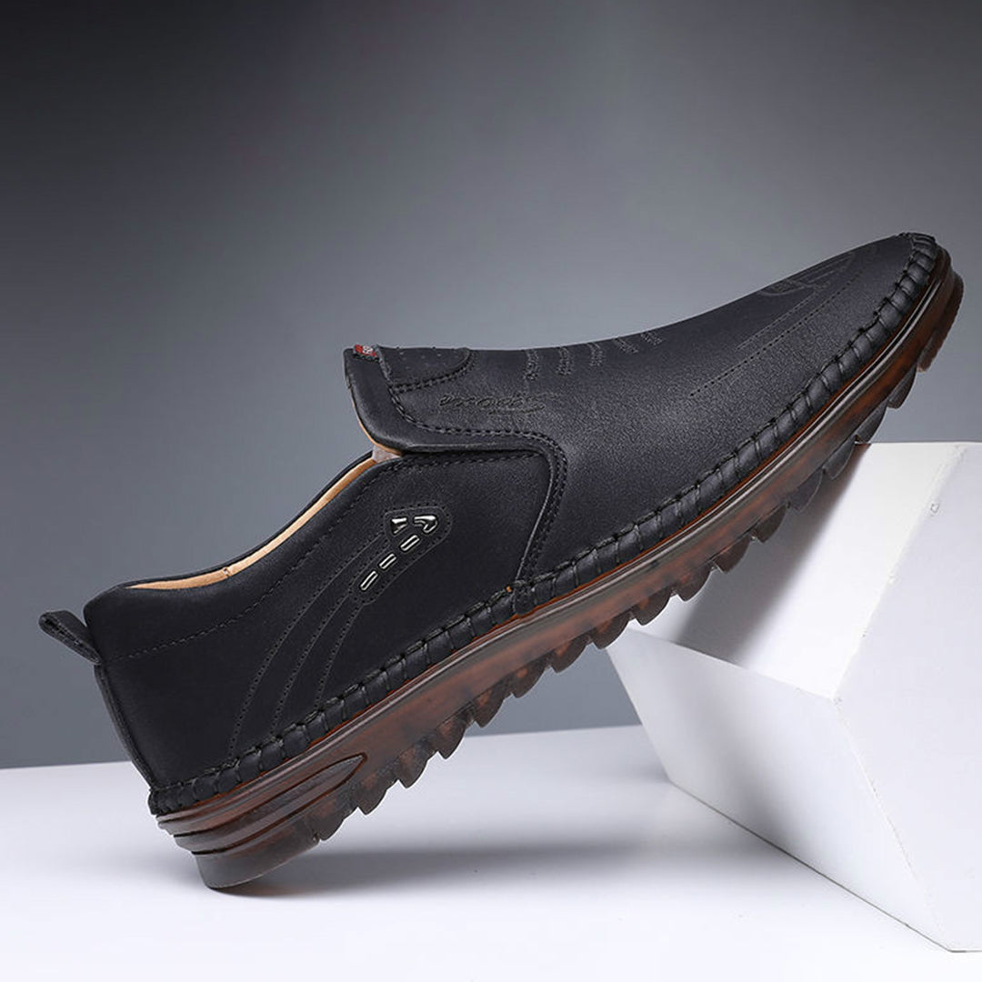 Stijlvolle kaki leren herenschoenen met stevige rubberen zool, ideaal voor herfst en winter, biedt comfort en stijl.