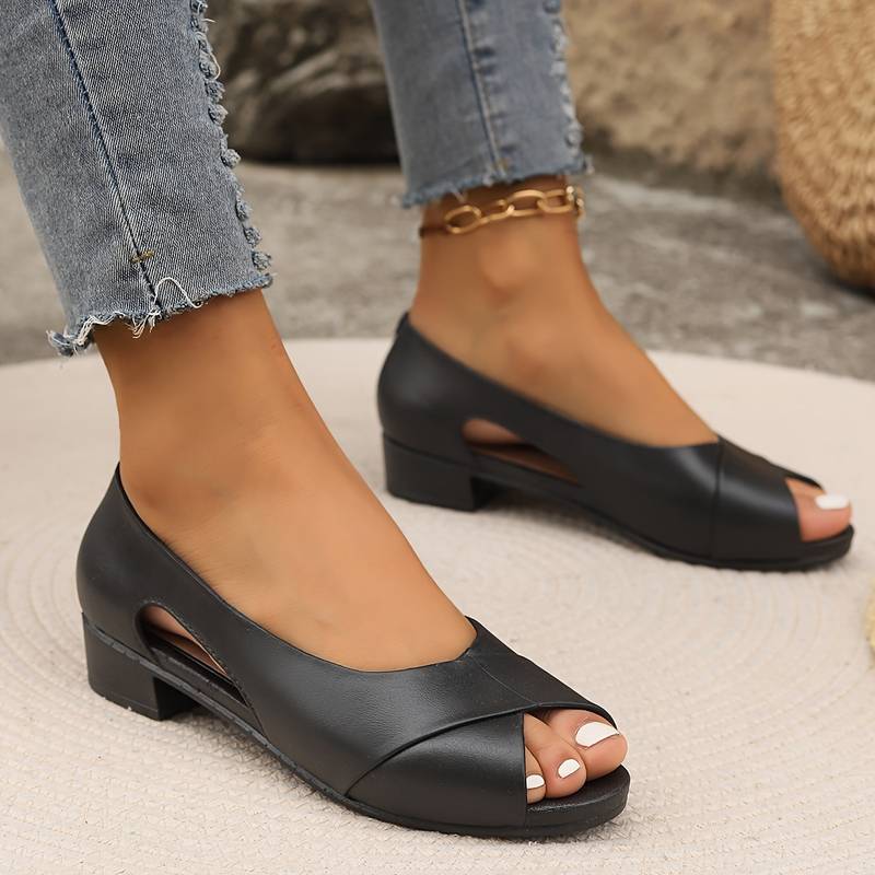 Elegante orthopedische sandaalhielen in beige, modieus en comfortabel, perfect voor dagelijks gebruik en speciale gelegenheden, dames schoeisel.