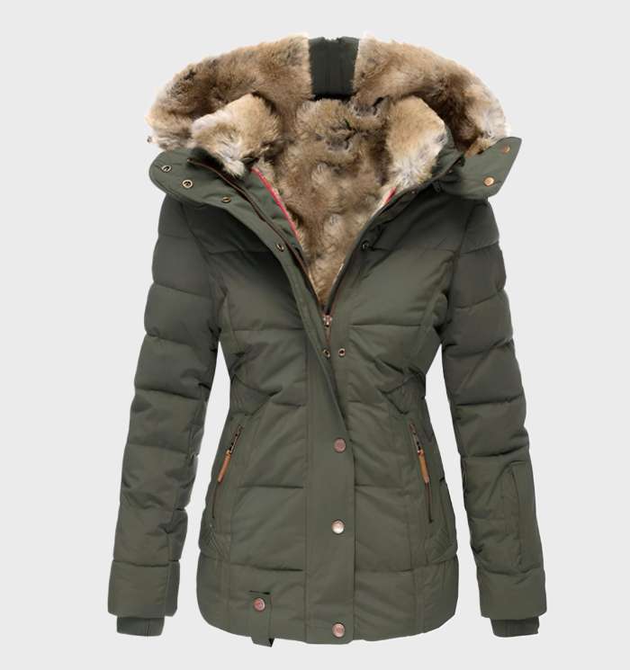 Modieuze slim fit dames winterjas met capuchon, ideaal voor buiten. Biedt warmte en stijl in trendy groen.