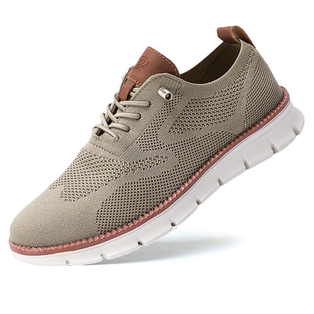 Elegante en ademende herenschoenen op een witte achtergrond, perfect voor veelzijdige gelegenheden en stijlvol comfort.