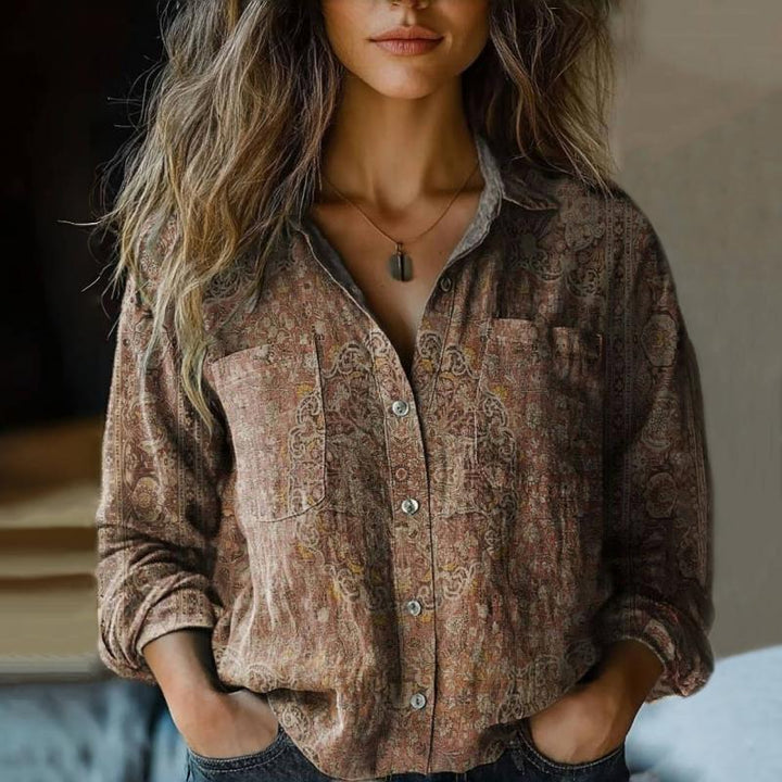Elegante vintage damesblouse in crèmekleur, flatteuze snit, veelzijdig voor zakelijk en vrije tijd, ademend.
