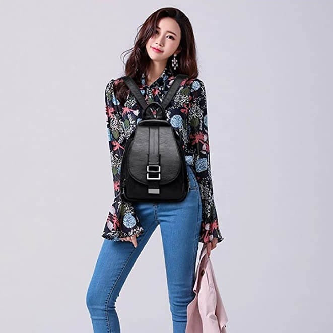 Premium dames rugzak van waterafstotend leer, stijlvol design, perfect voor werk.