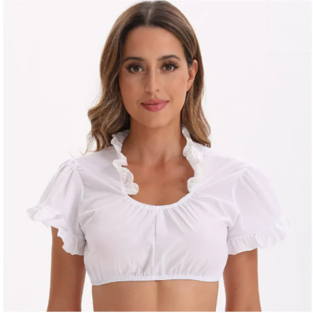 Elegante witte dirndlblouse met ruches, korte mouwen, perfecte pasvorm, geeft traditionele outfits een vrouwelijke gratie.
