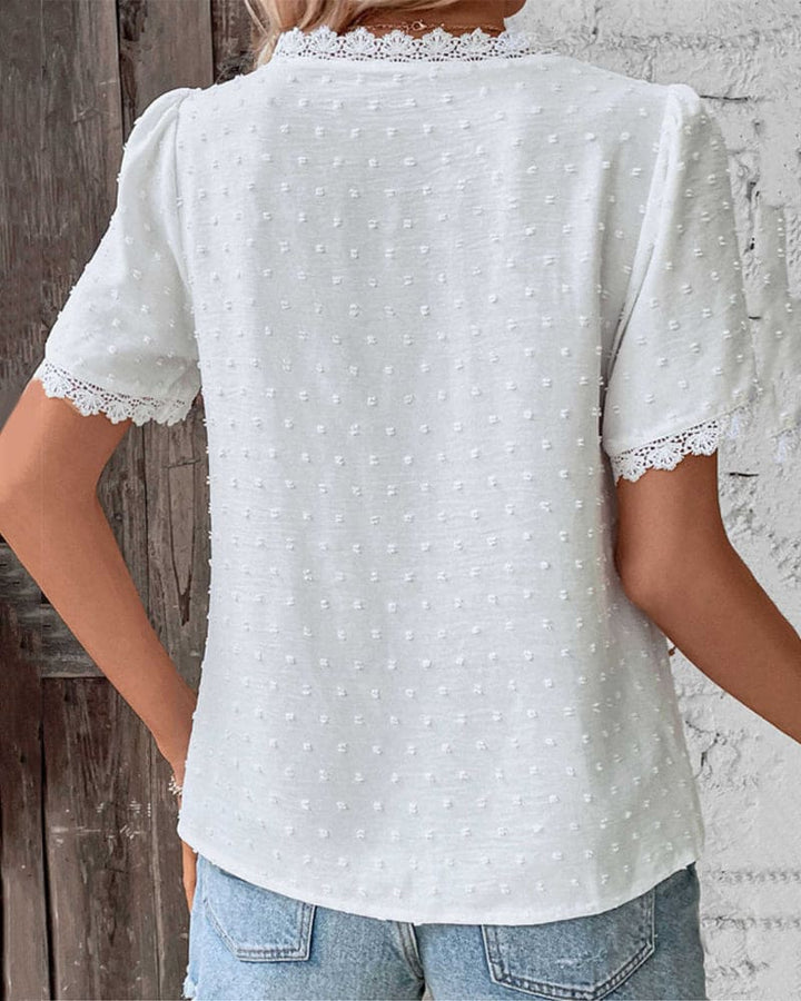Details van de Wendy elegante blouse, comfortabel en veelzijdig