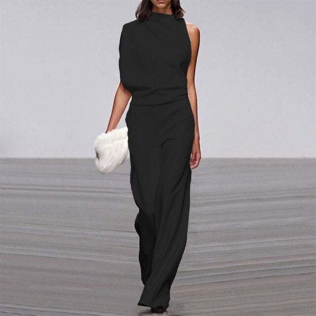 Volledig beeld van de zomerjumpsuit, ideaal voor een relaxte maar stijlvolle look