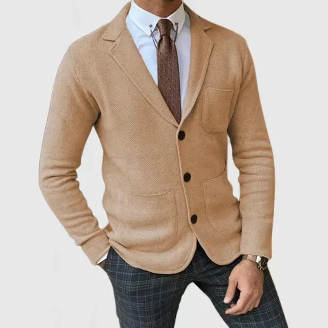 Luxe gebreide blazer voor heren in slim fit, prachtig gebreid, zacht materiaal, veelzijdig te dragen, elegant silhouet.