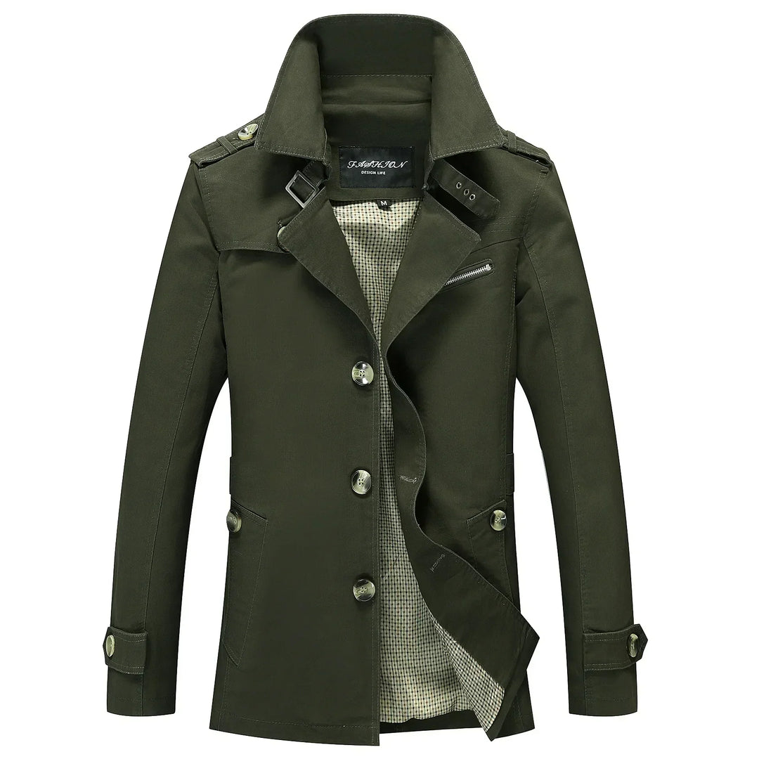 Heren Trenchcoat in beige, lange getailleerde silhouet, ideaal voor de herfst, veelzijdig ontwerp voor elke gelegenheid.
