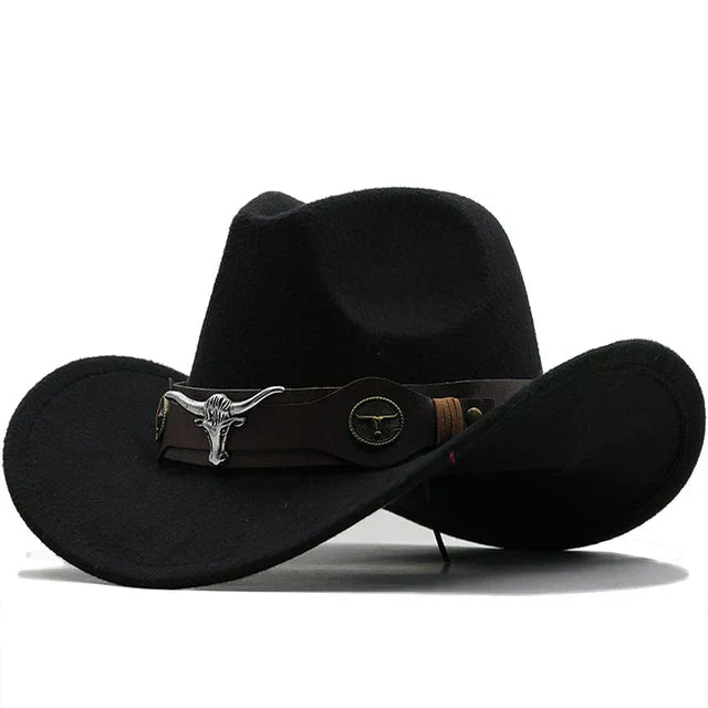 Elegante Western Vilten Hoed met Stiergesp in Zwart, robuust en stijlvol voor dames, een perfect accessoire.