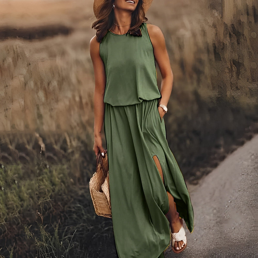 Elegante mouwloze maxi-jurk voor dames in stralend bordeaux, perfecte zomerlook met vloeiend silhouet.