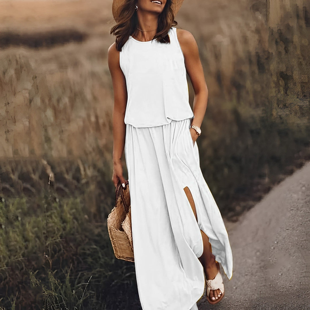 Elegante mouwloze maxi-jurk voor dames in stralend bordeaux, perfecte zomerlook met vloeiend silhouet.
