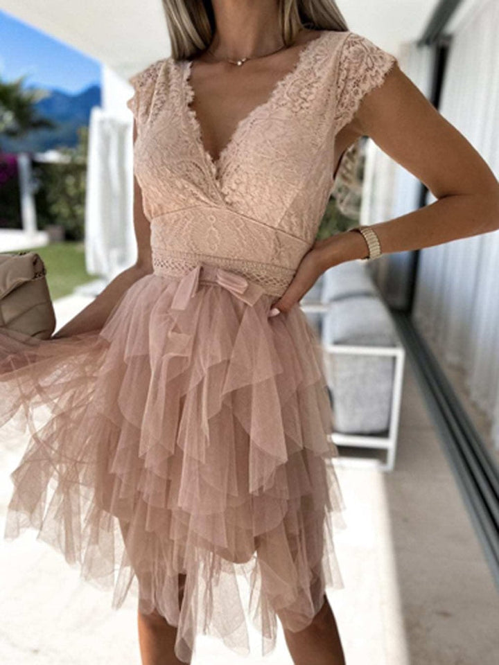 Elegant dames chiffon cocktailjurk met ruches, verleidelijke details, ideaal voor feesten, bruiloften, soepele stof