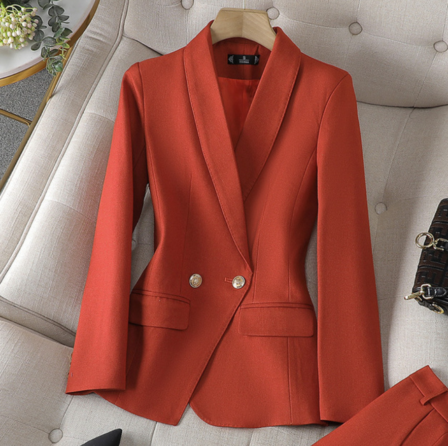 Elegant Dames Blazer & Broek Set in Zwart, Bourgondisch Rood of Goudoranje, met perfecte pasvorm en stijlvol design.