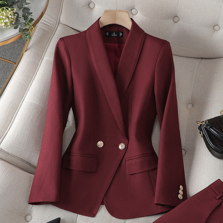 Elegant Dames Blazer & Broek Set in Zwart, Bourgondisch Rood of Goudoranje, met perfecte pasvorm en stijlvol design.