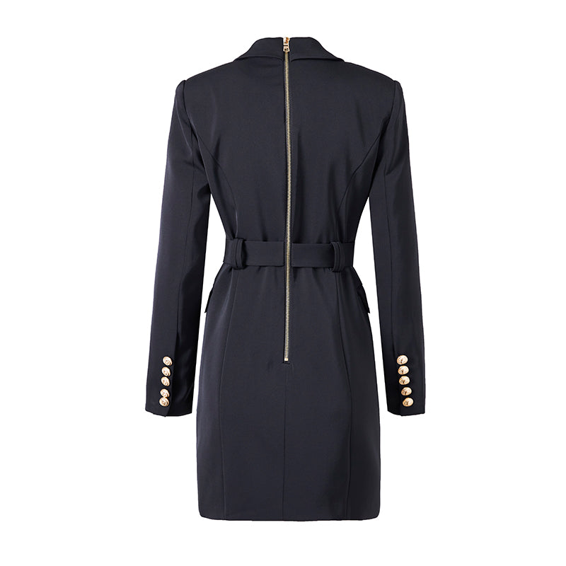 Witte blazerdress, stijlvol en comfortabel, met knoopsluiting en riem