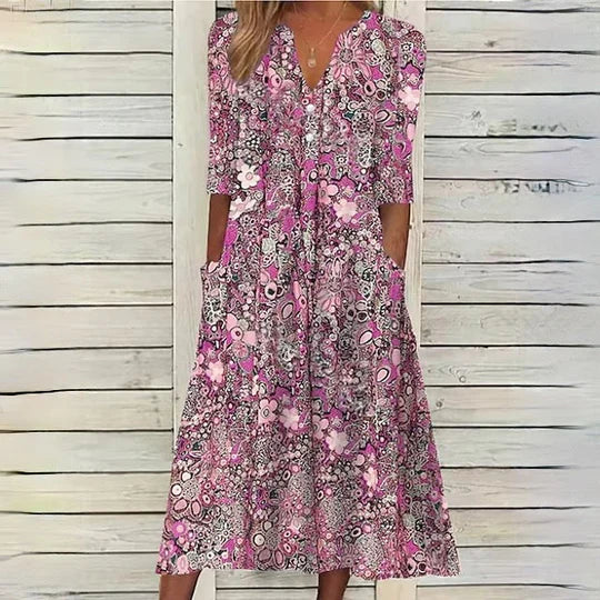 Zomerjurk voor dames in een elegante Boheemse stijl met een flatterend silhouet, ideaal voor strand en stad in een boho-look.