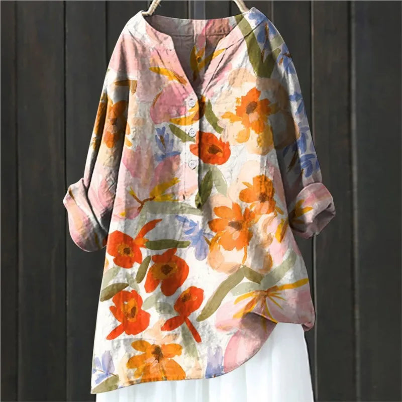 Elegant damesoverhemd in klassiek design, lange mouwen, witte kleur, perfecte pasvorm, ideaal voor formele gelegenheden.