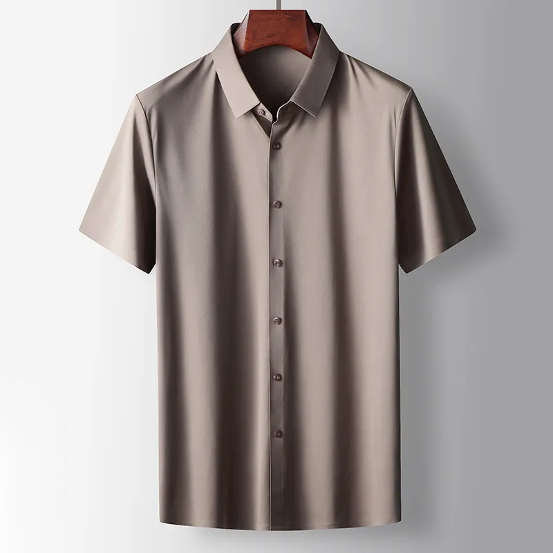 Elegant heren microzijden overhemd met moderne polokraag in verschillende kleuren, luxueus en ademend.