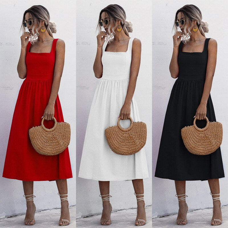 Elegant rood dames zomerjurk met losse pasvorm, luchtige stof en tijdloos design, ideaal voor warme dagen.
