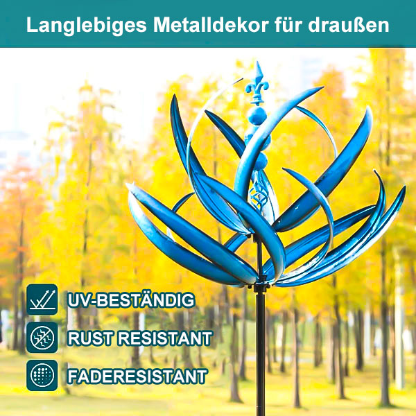 Rode metalen windspinner met antieke uitstraling