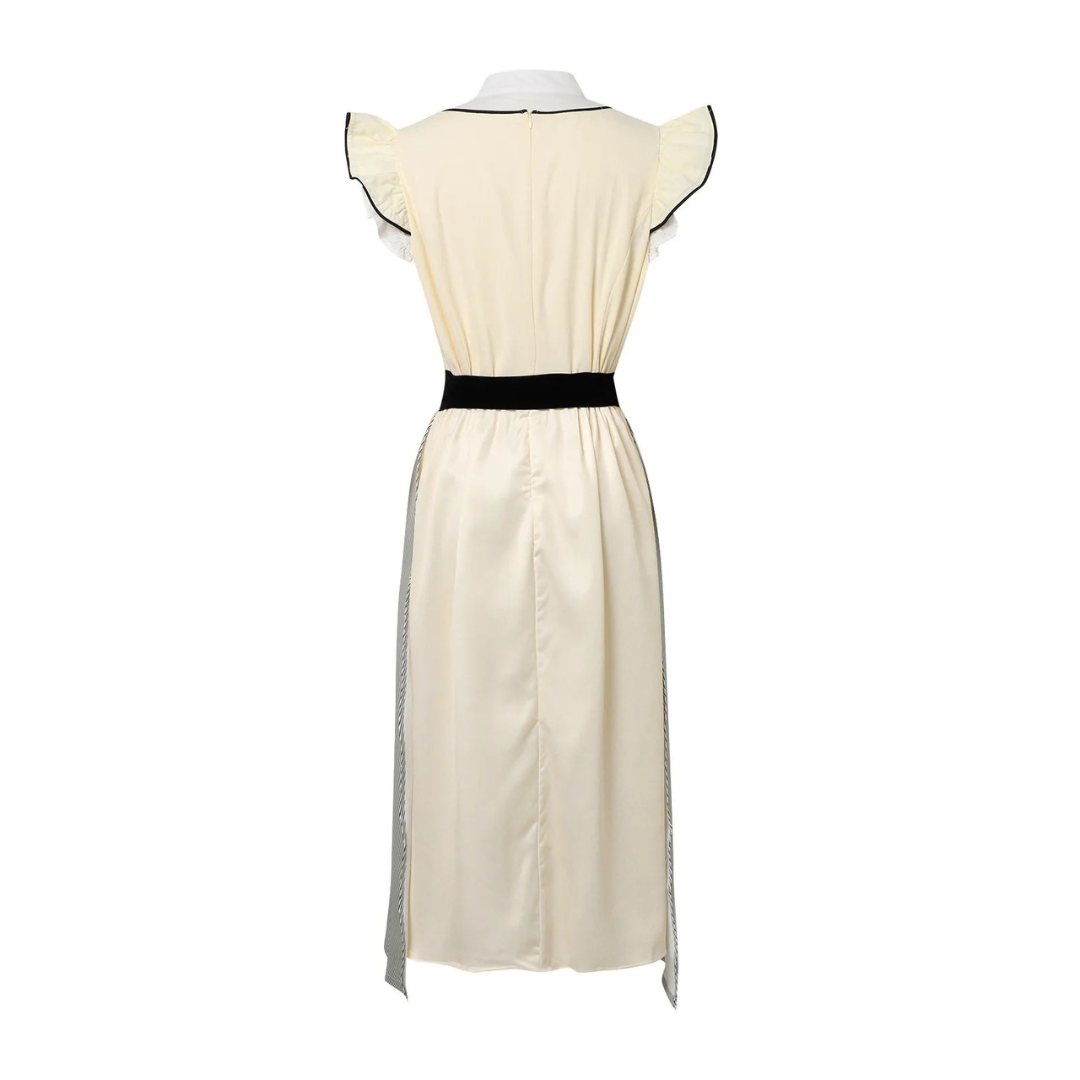 Elegant wit dames midi-jurk met korte mouwen, tijdloos silhouet, flatterend en veelzijdig voor diverse gelegenheden.