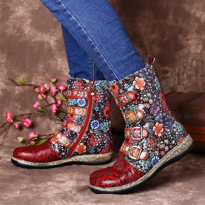Zwarte leren EmilyBoots: elegante damesschoenen, perfect voor winter en herfst, comfortabel en modieus.