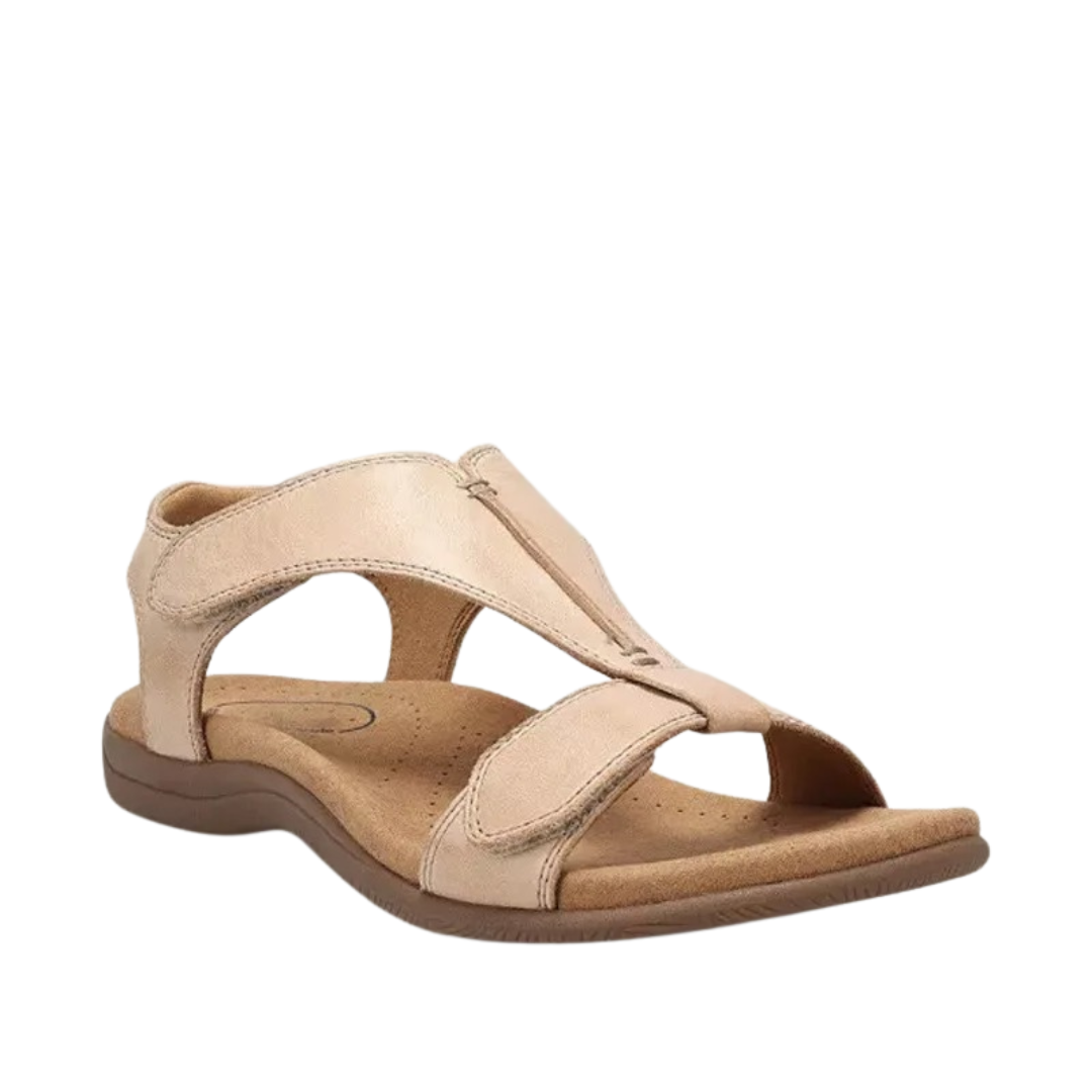 Gele ergonomische sandalen voor dames, gemakkelijk aan en uit te trekken.