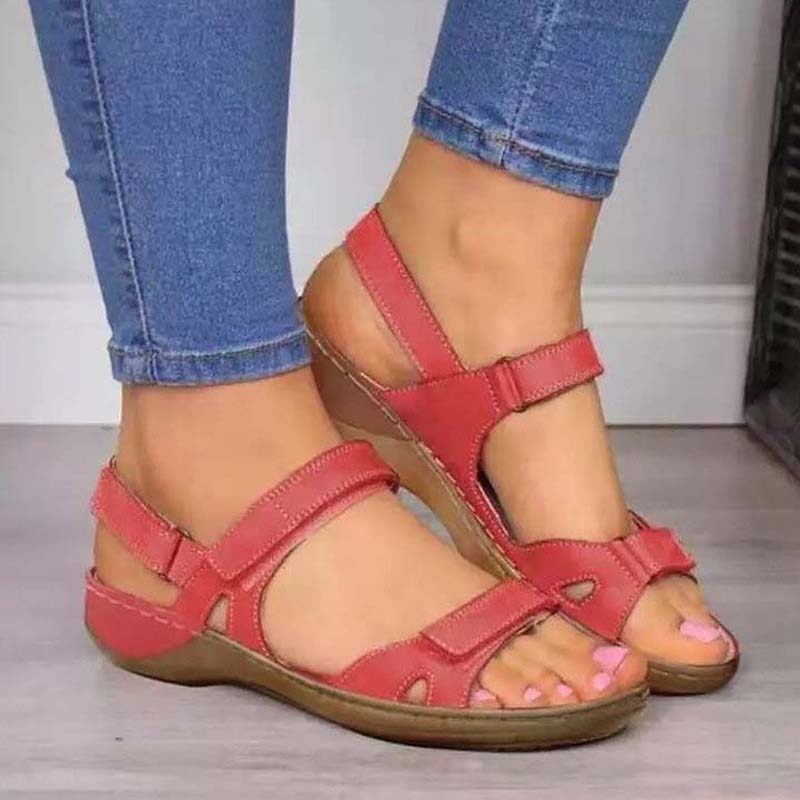 Comfortabele ergonomische sandalen voor dames, ideaal voor pijnvrije voeten tijdens de zomer.