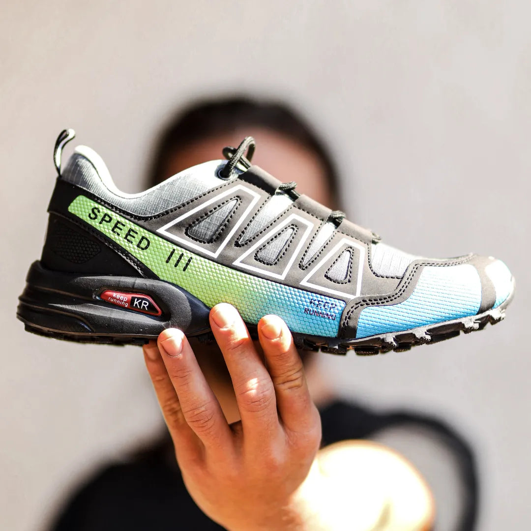 Ergonomische, antislip trekking- en wandelschoenen voor heren met ademend materiaal, ideaal voor comfort en ondersteuning.