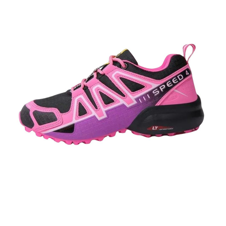 Ergonomische trekking- en wandelschoenen voor dames, bruin met antislipzool en ademend materiaal.
