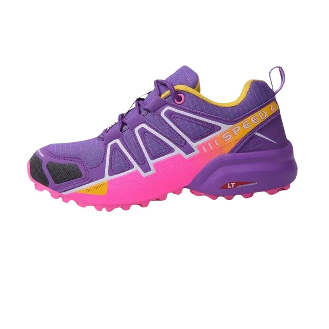 Ergonomische trekking- en wandelschoenen voor dames, bruin met antislipzool en ademend materiaal.