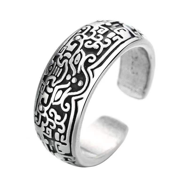 Antieke look drakenring, een spiritueel feng shui sieraad voor geluk en financiële voorspoed.