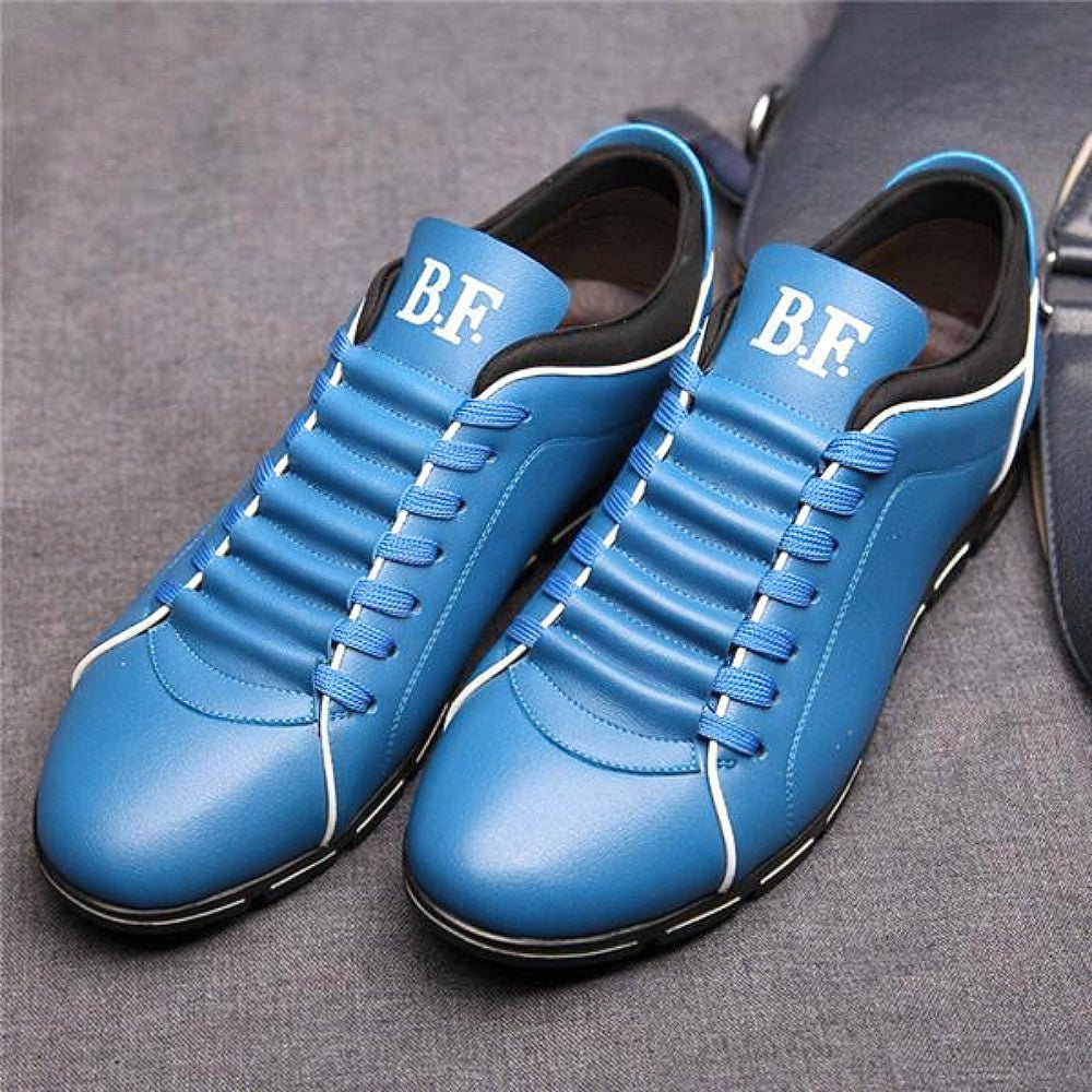 Heren platte wandelschoenen, elegant silhouet, bruin, comfortabel en veelzijdig voor dagelijks gebruik en wandelingen.