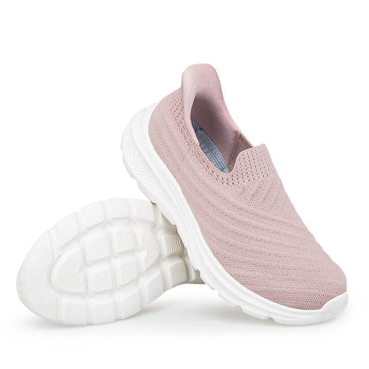 Comfortabele slip-in schoenen voor dames, met anatomische ondersteuning en veilige grip
