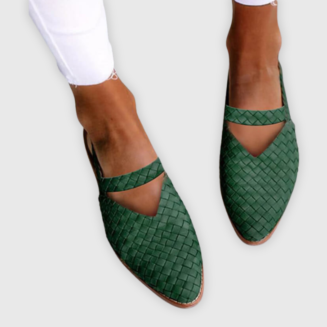 Gevlochten dames sandalen van echt leer, handgemaakt, moderne look, ademend, ideaal voor zonnige dagen.