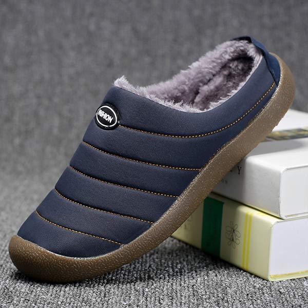 Gevoerde, antislip heren pantoffels Adam voor comfortabele avonden, vooraanzicht.