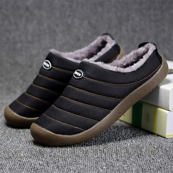 Gevoerde, antislip heren pantoffels Adam voor comfortabele avonden, vooraanzicht.